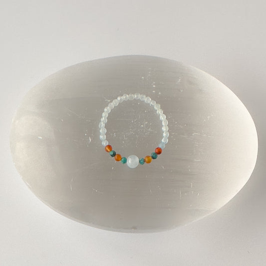 Cancer birthstone Healing Crystal ring for Strength and Courage