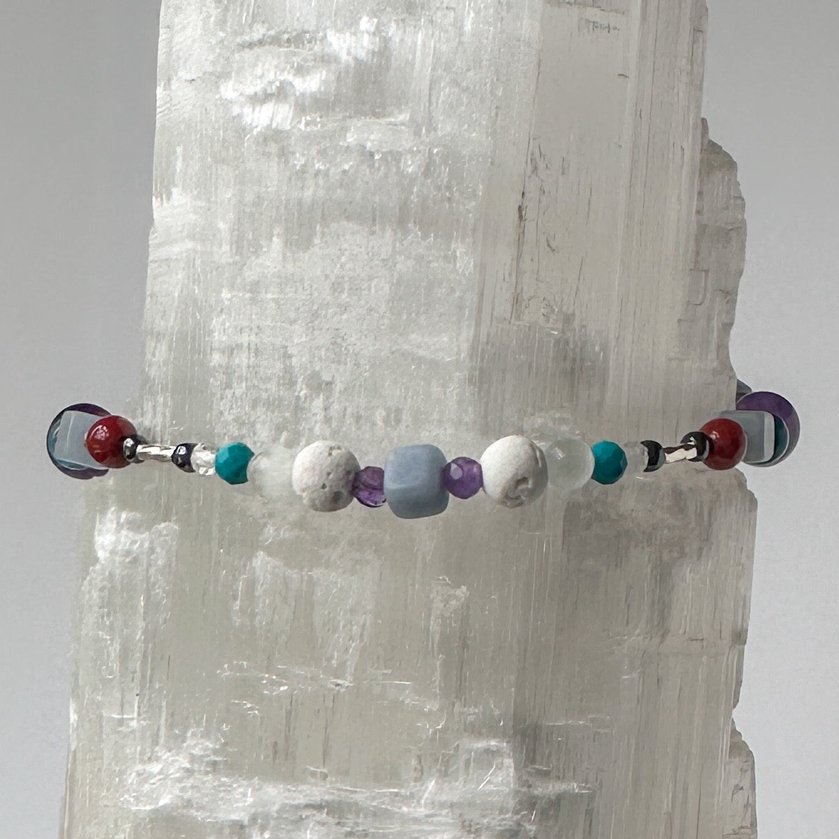Healing Crystal & Sterling Silver bracelet for Determination & Willpower with Aromatherapy beads