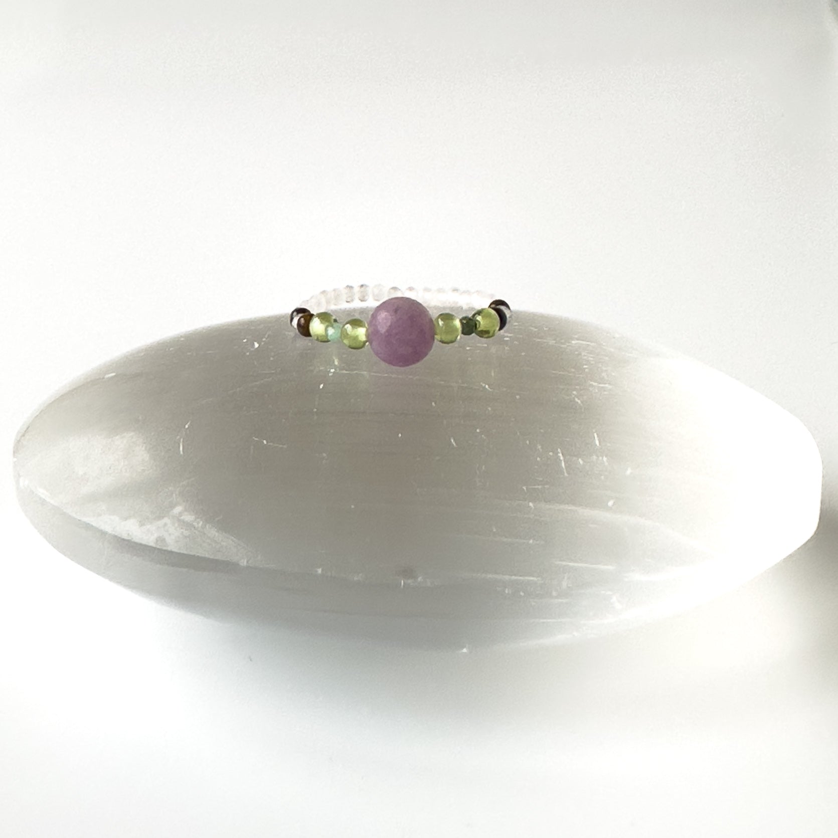 Love Birthstone Healing Crystal ring for Pisces or Libra