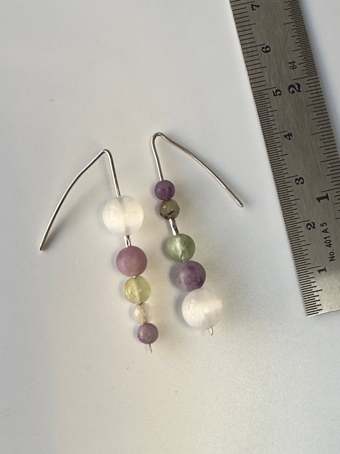 Pisces birthstone Healing Crystal earrings for Confidence and Self-esteem showing length as 5 cm