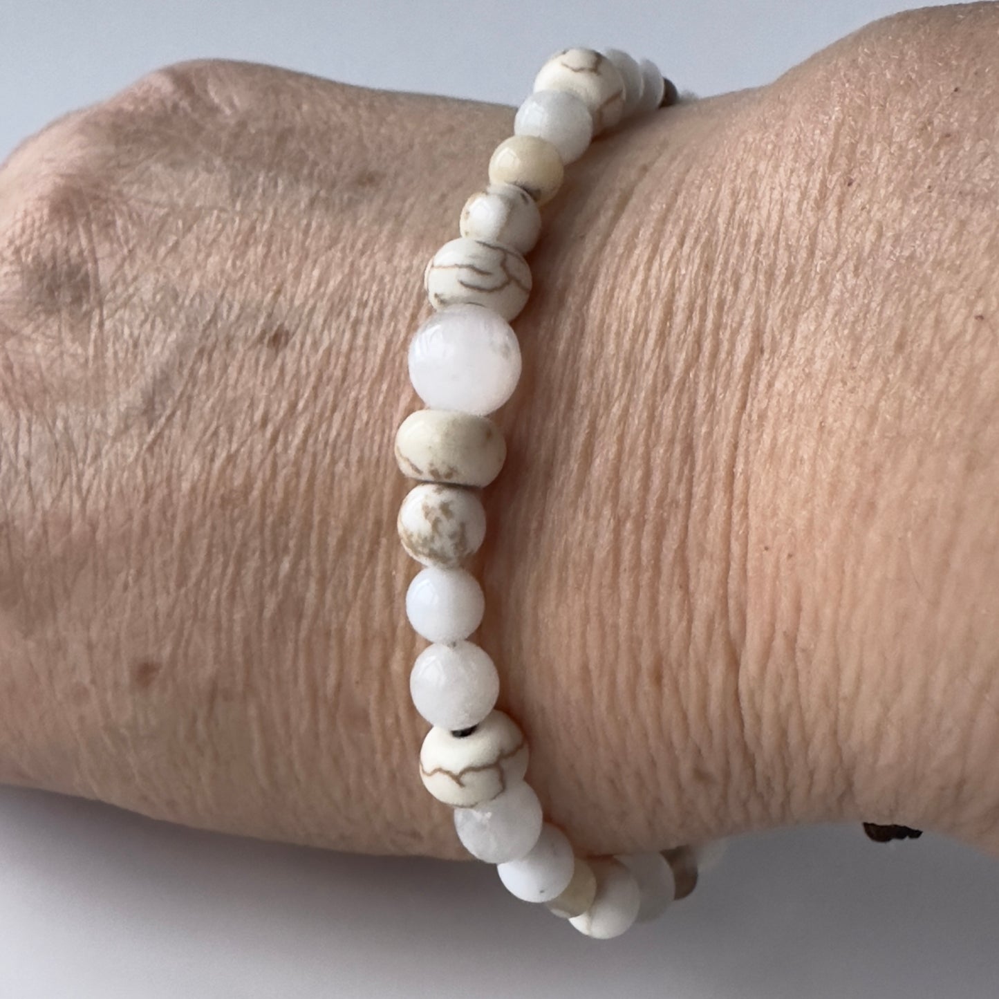 Unisex Healing Crystal Crown Chakra bracelets with aromatherapy beads