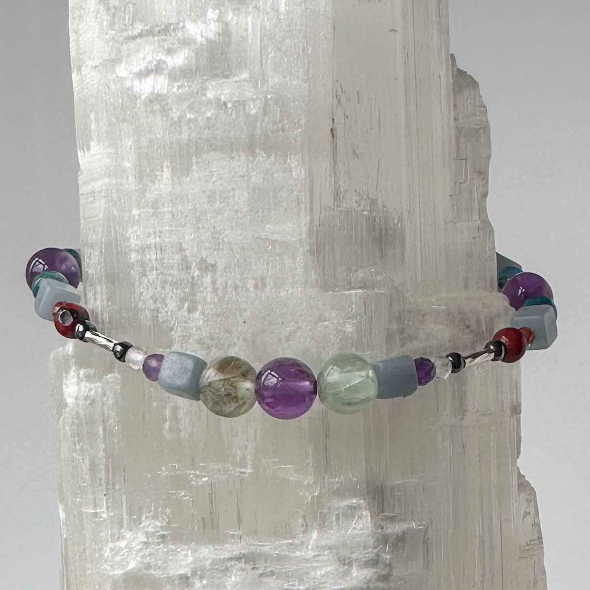 Healing Crystal & Sterling Silver bracelet for Determination & Willpower with Aromatherapy beads